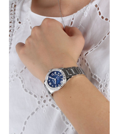 Bulova 96R215 