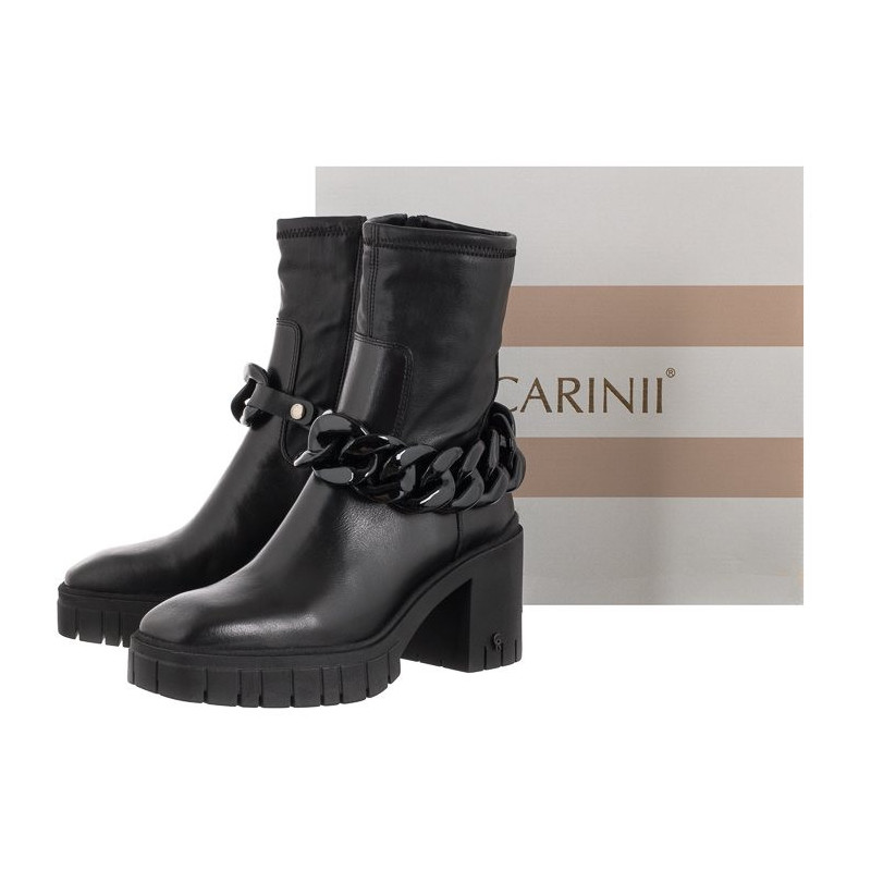 Carinii Czarne B7698-E50-000-000-E88 (CI676-b) bateliai
