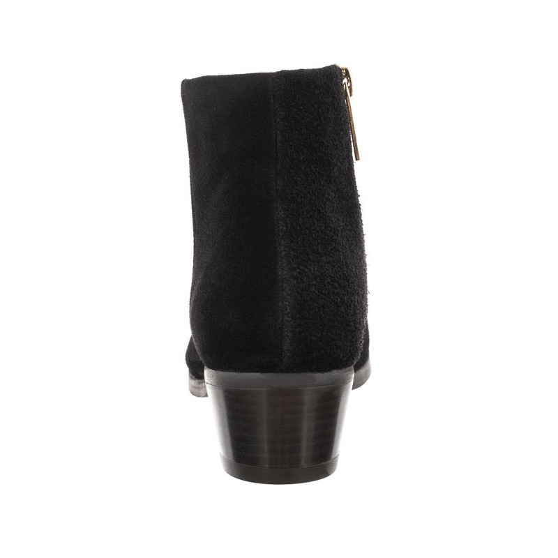 Carinii Czarne B8762-H20-000-000-D56 (CI703-a) bateliai