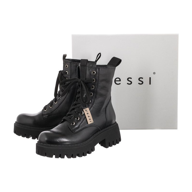 Nessi Czarne 22369 (NE308-a) bateliai
