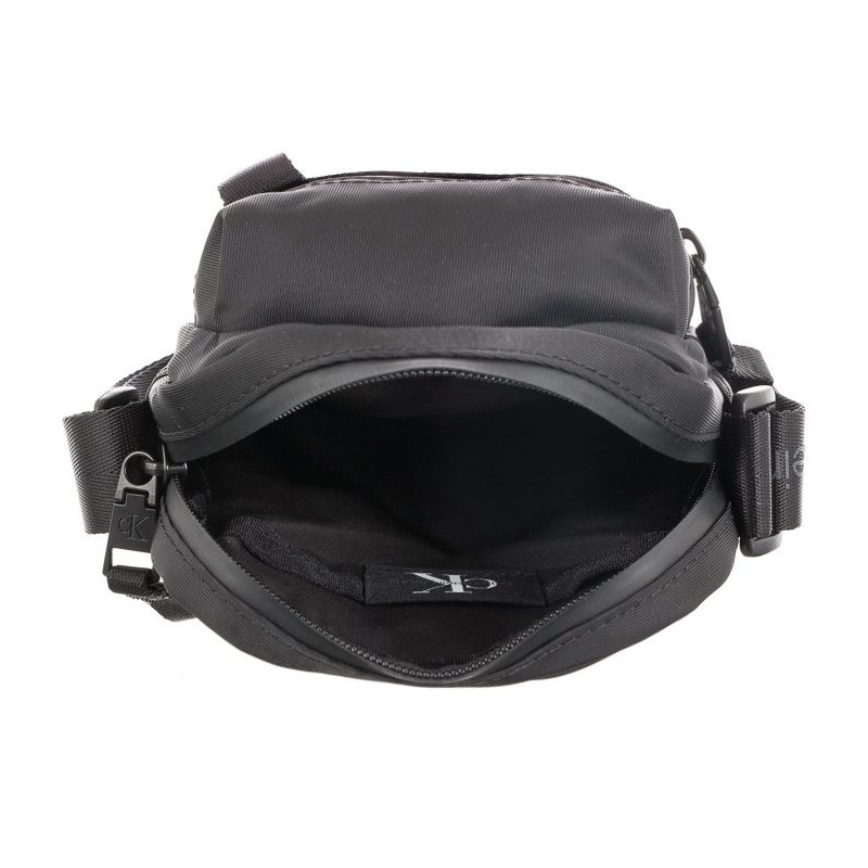Calvin Klein Ultralight Reporter18 Nylon Black K50K509817 BDS (CK239-a) rankinė