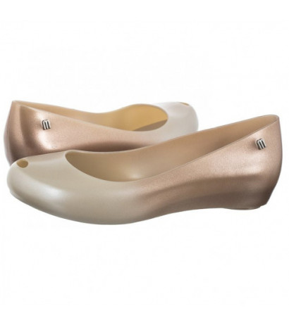 Melissa Ultragirl Basic III...
