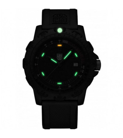 Luminox X2.2422 