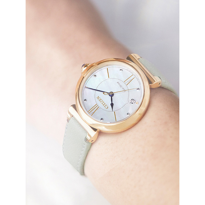 Citizen EM1073-18D Citizen EM1073-18D