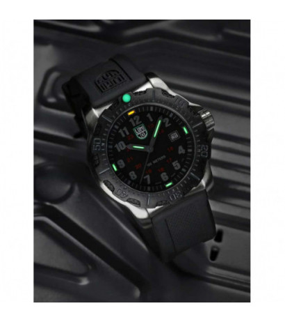 Luminox X2.2132 