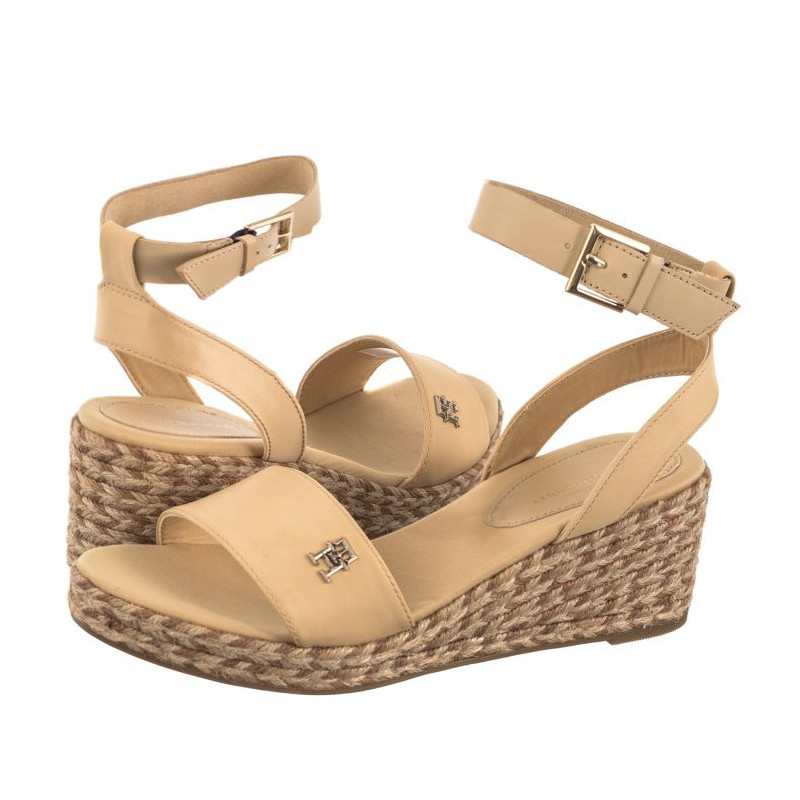 Tommy Hilfiger Colorful Wedge Satin Sandal Hervest Wheat FW0FW07913 ACR (TH1058-a) batai