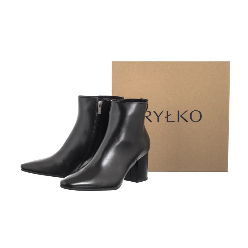 Ryłko Czarne C7Y39_A4 _TC3 (RY955-a) bateliai