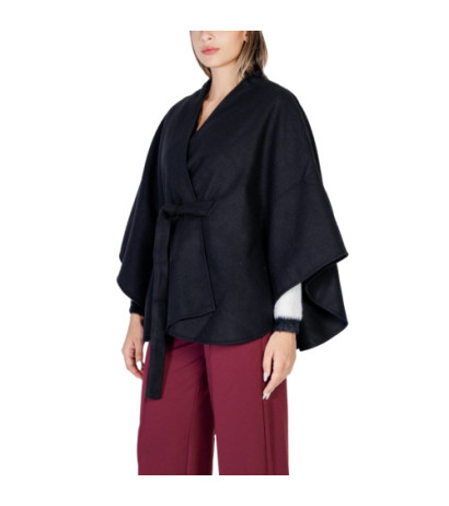 Morgan De Toi Striukė 242-BELT Black