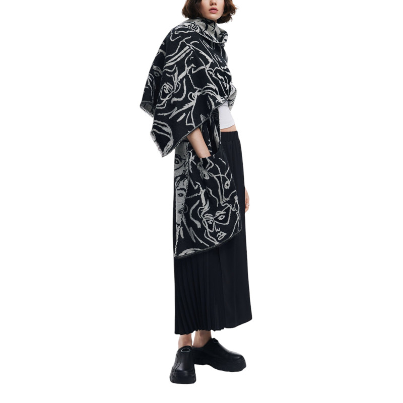 Desigual Paltas 24WAIA19 Black