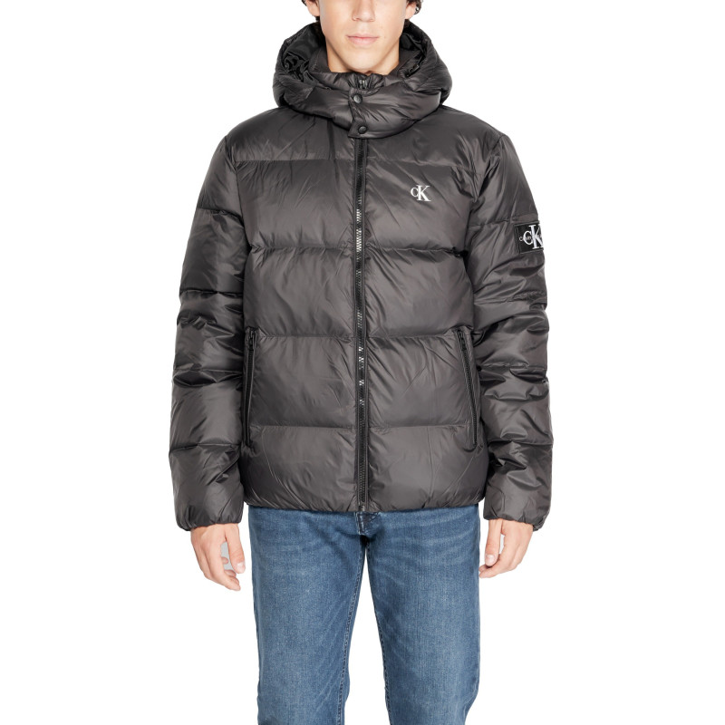 Calvin Klein Jeans Striukė J30J325946 Black