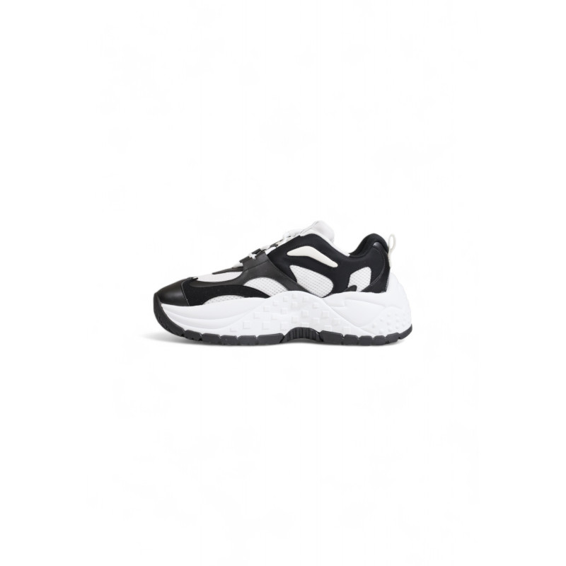 Armani Exchange Laisvalaikio Bateliai XDX120 XV708 Black