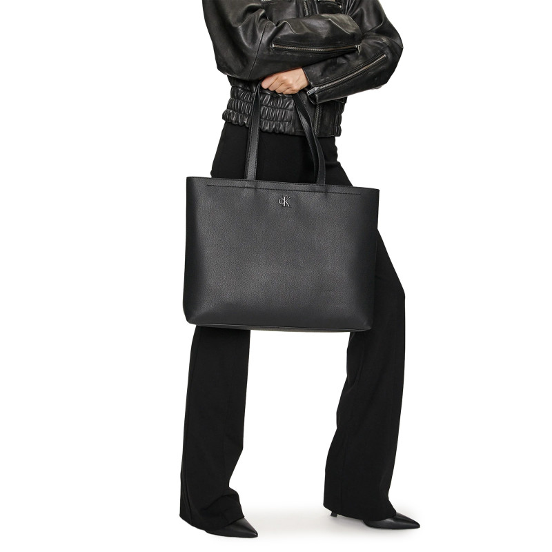 Calvin Klein Jeans Rankinė K60K612236 Black