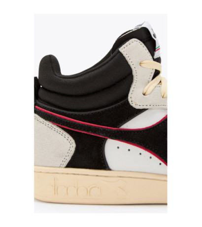 Diadora Laisvalaikio Bateliai 501 178563 Black