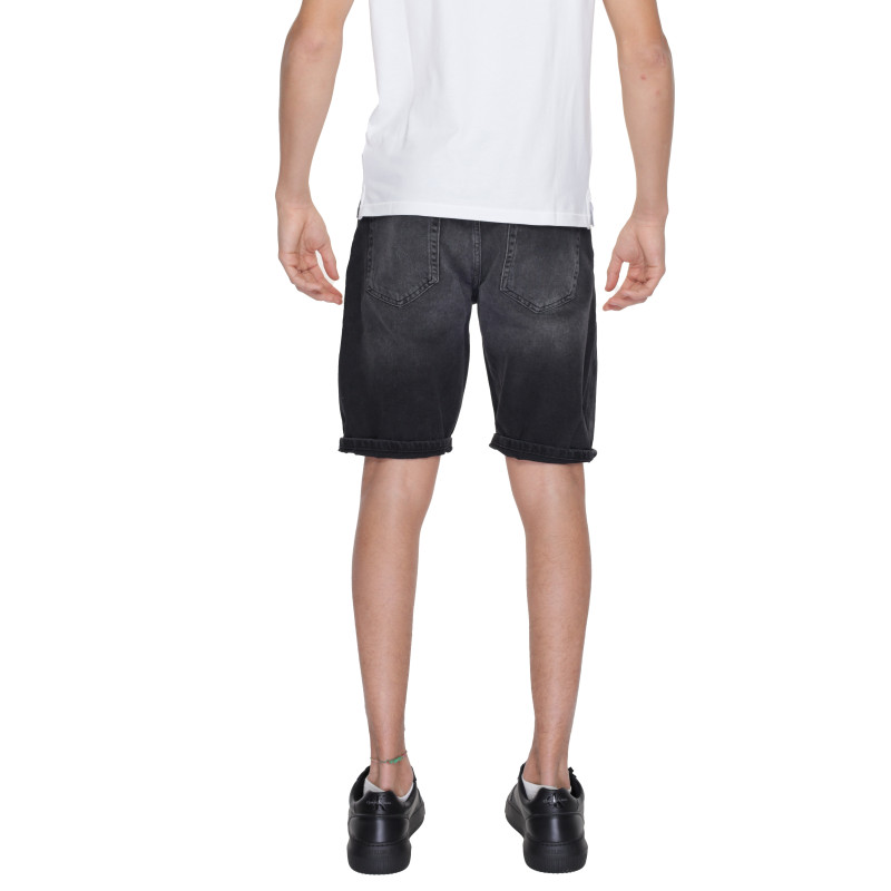 Antony Morato šortai MMDS00076-FA750458 Black