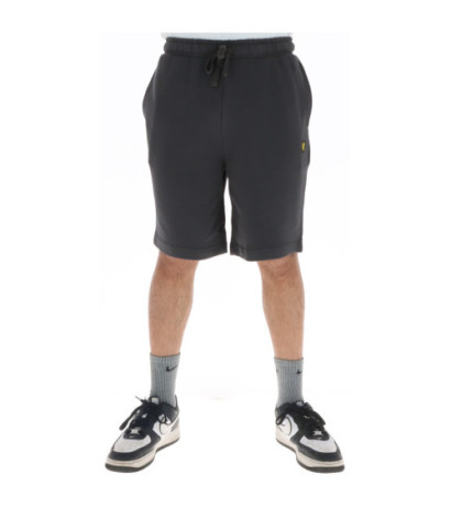 Lyle & Scott šortai...
