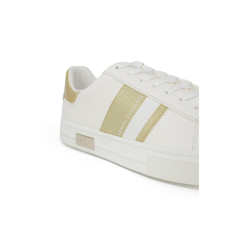 Armani Exchange Laisvalaikio Bateliai XDX027 XV791 Gold