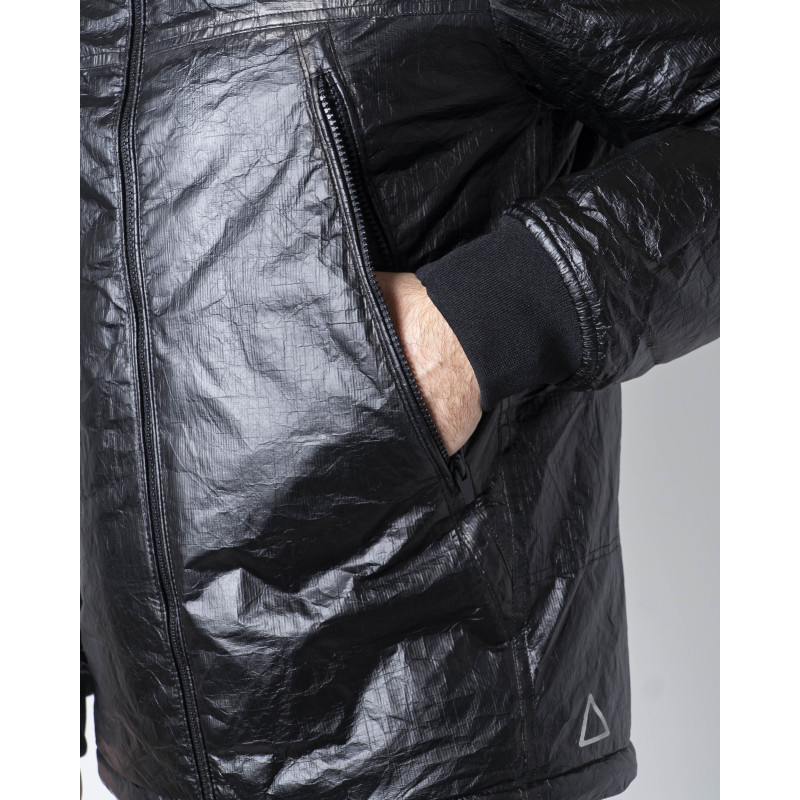 Hum Drum Striukė WISER Black