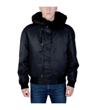 Hugo Striukė 50496328 Black