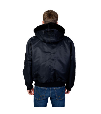 Hugo Striukė 50496328 Black