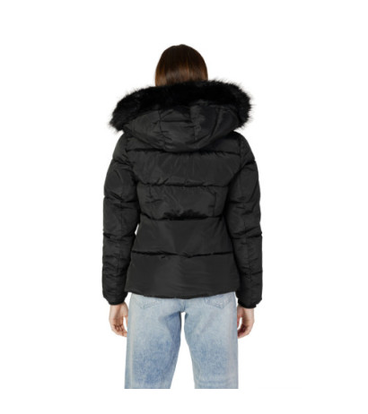 Calvin Klein Jeans Striukė J20J221889 Black