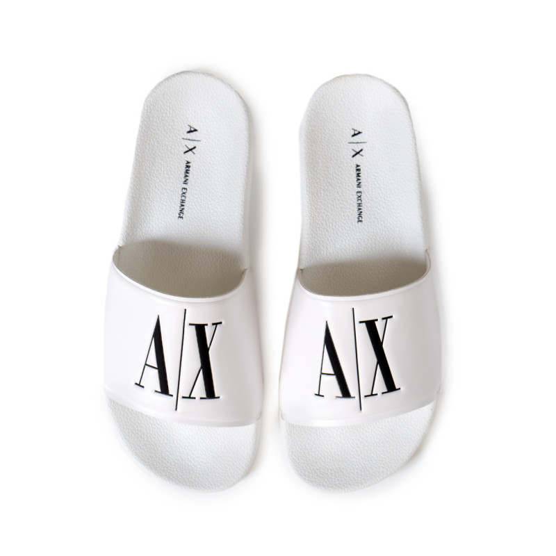 Armani Exchange šlepetės XDP011 XV303 White