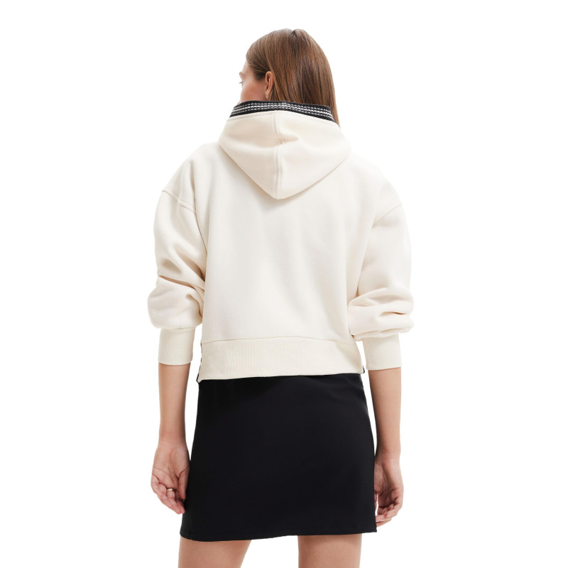 Desigual Džemperis  22WWSK11 White