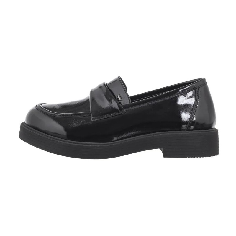 Wojas Czarne Lakierowane 46305-31 (WO244-a) batai