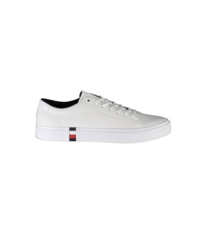 Tommy hilfiger laisvalaikio...