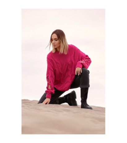 M539 Sweter z dziurami na...