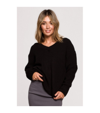 BK075 Sweter z dekoltem w...