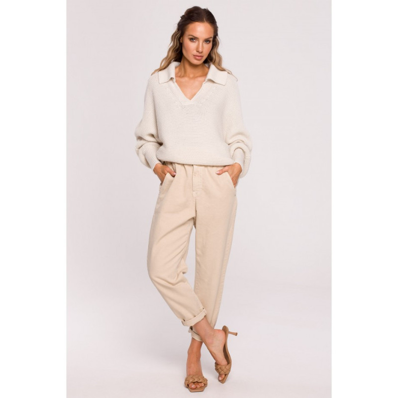 M687 Sweter z kołnierzykiem - kość słoniowa