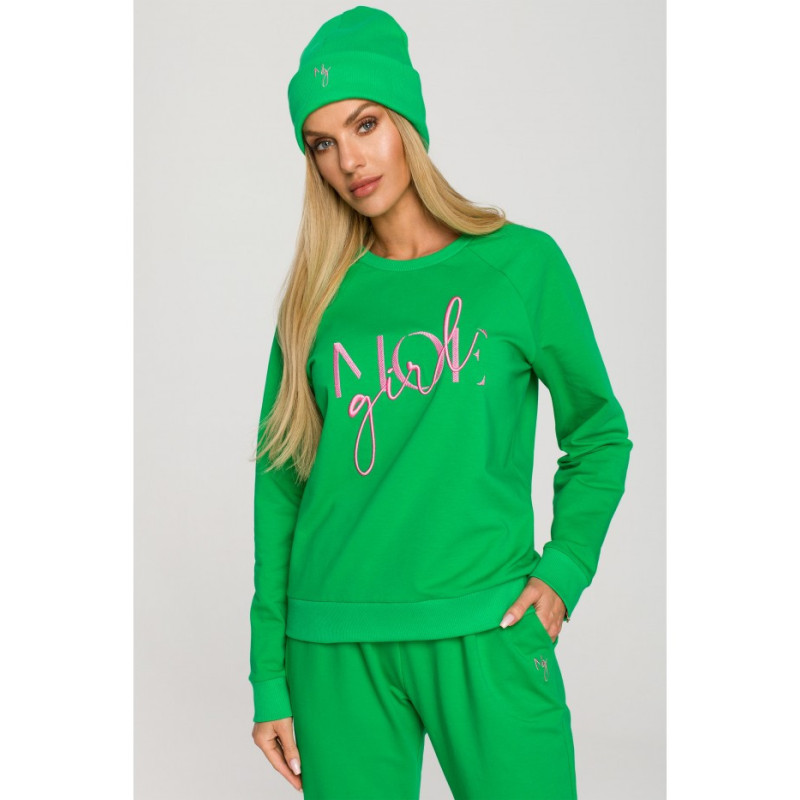 M709 Czapka beanie z haftem MOE GIRL - soczysta zieleń