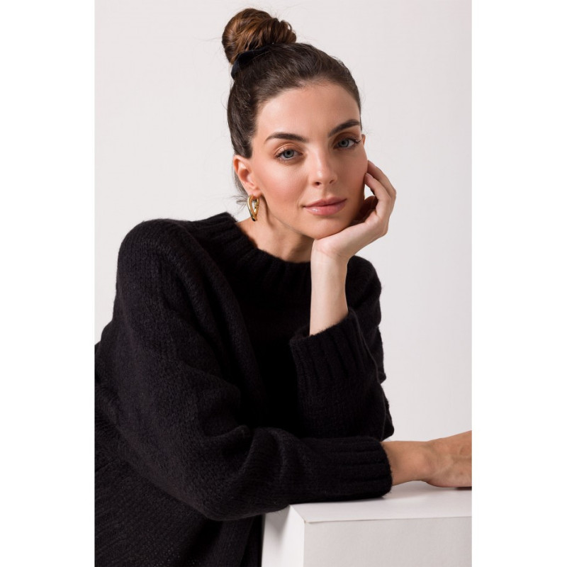 BK105 Sweter z nietoperzowymi rękawami - czarny