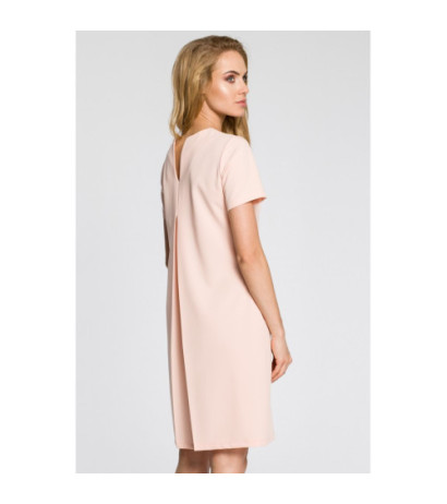 M309 Sukienka trapezowa z kontrafałdą na plecach - pudrowa