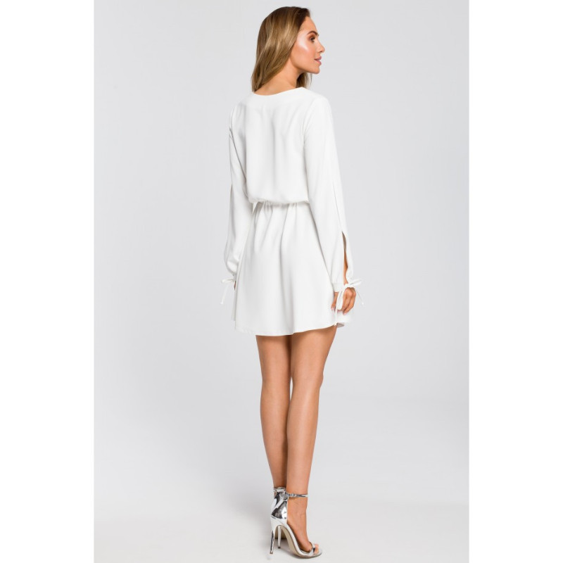 M426 Odcinana sukienka z długim rękawem - ecru