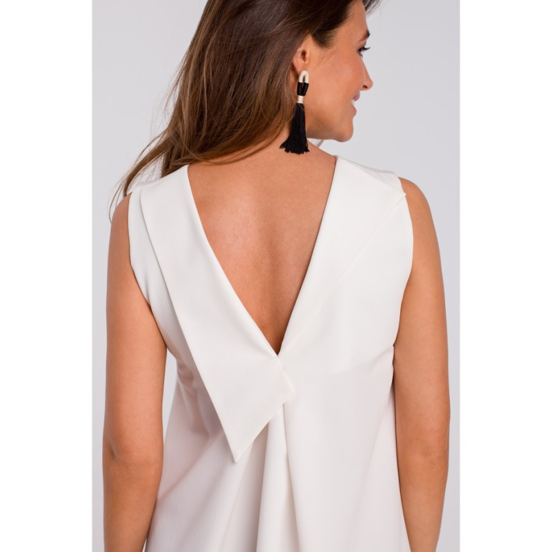 S157 Sukienka trapezowa z dekoltem z tyłu - ecru