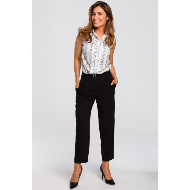 S188 Bluzka z kołnierzykiem bez rękawów - model 3