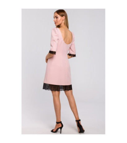 M489 Sukienka z dekoltem na plecach i koronką - pudrowa