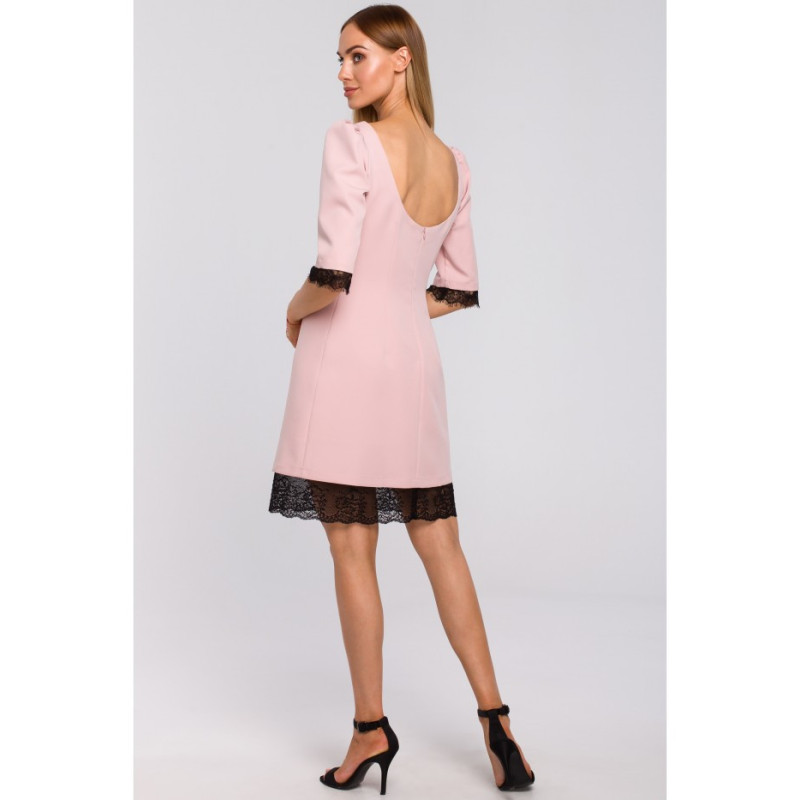 M489 Sukienka z dekoltem na plecach i koronką - pudrowa