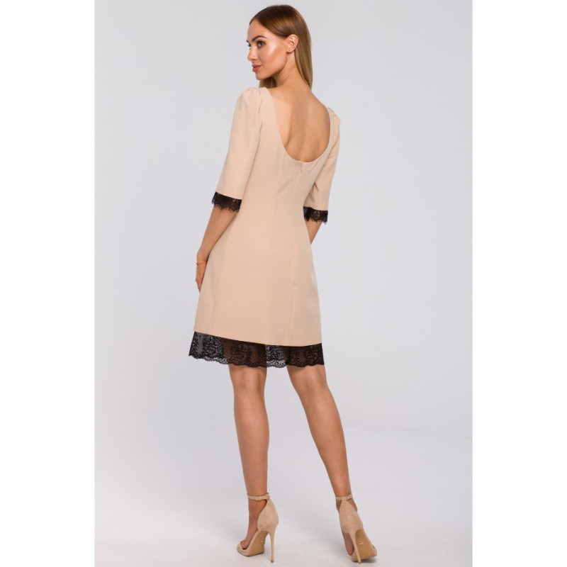 M489 Sukienka z dekoltem na plecach i koronką - beżowa