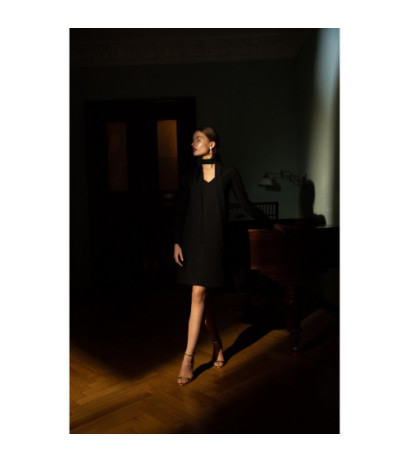 S233 Sukienka z szyfonowym szalem - czarna