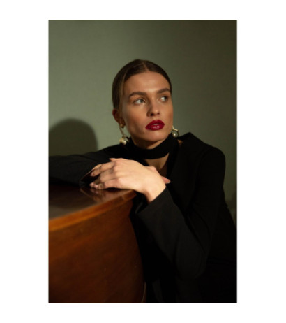 S233 Sukienka z szyfonowym szalem - czarna