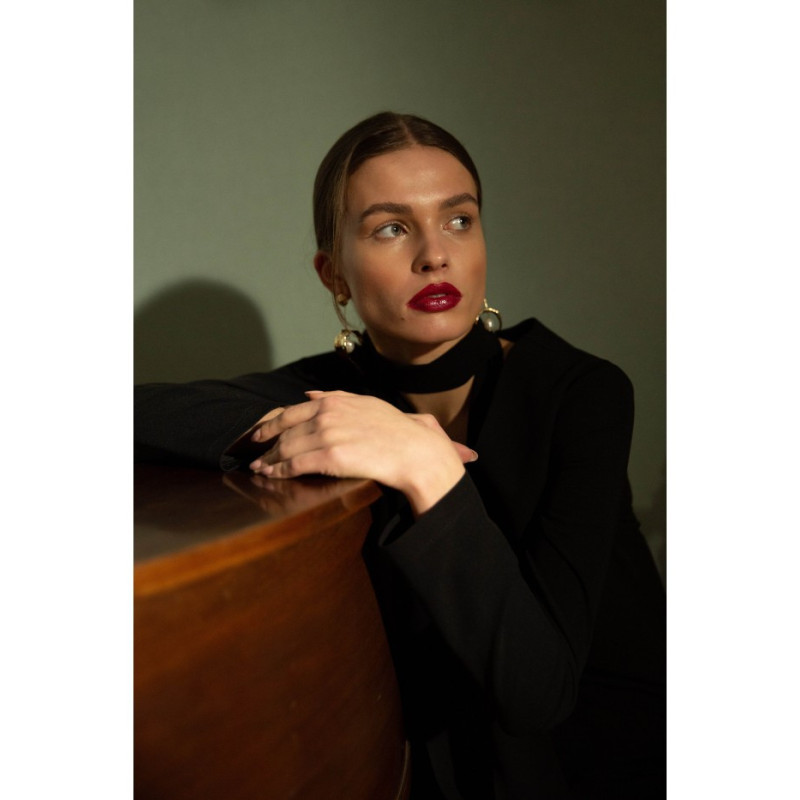 S233 Sukienka z szyfonowym szalem - czarna