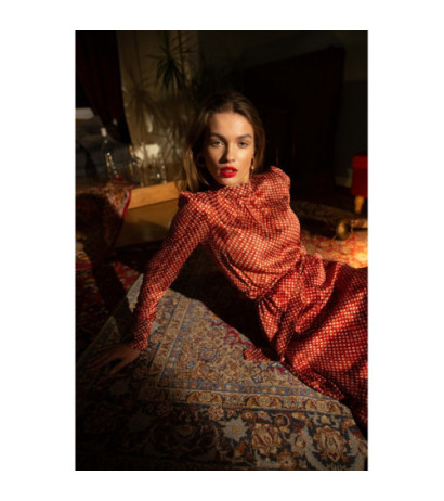 S238 Sukienka midi szyfonowa w groszki - model 2