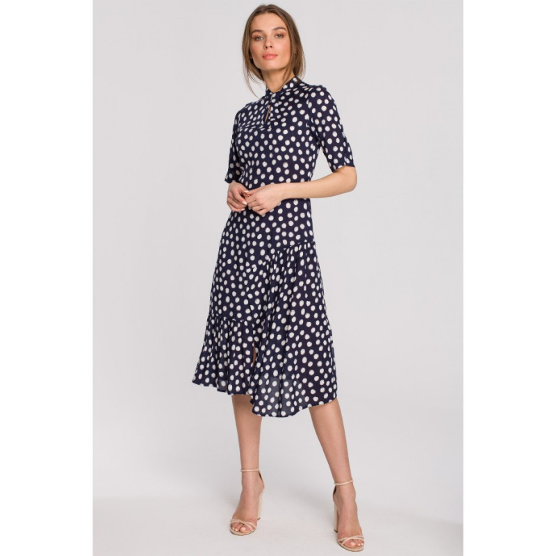 S263 Sukienka ze stójką i falbaną na dole - granatowa