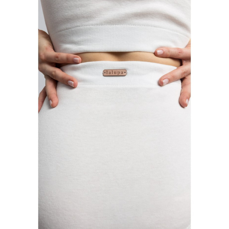 LA066 Bawełniane figi z wysokim stanem - białe