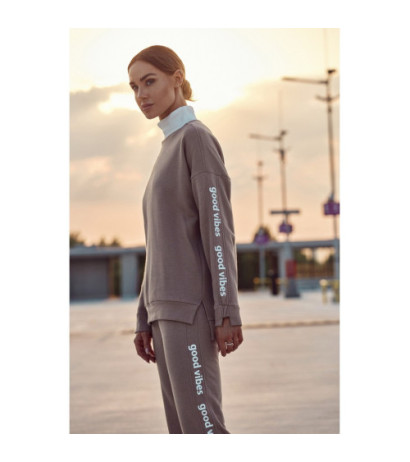 M620 Bluza z logo GOOD VIBES - cappuccino
