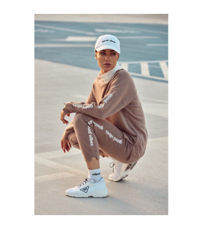 M628 Skarpety GOOD VIBES - białe