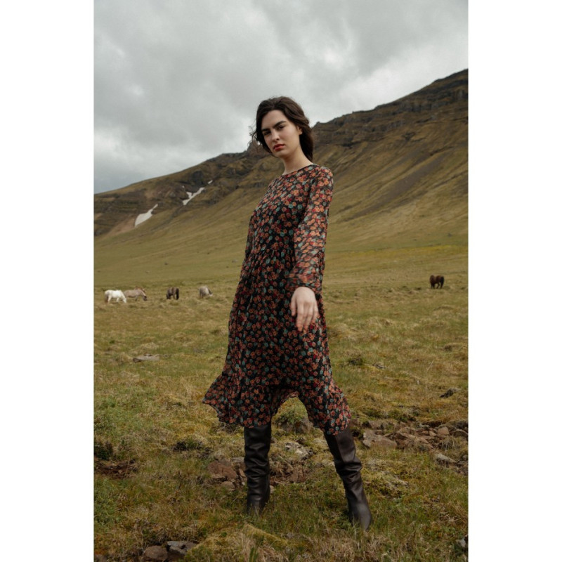 S320 Sukienka szyfonowa z falbaną - model 2