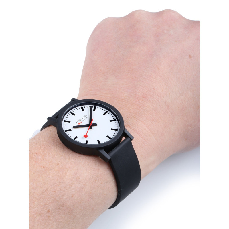 Mondaine MS1.41110.RB Mondaine MS1.41110.RB